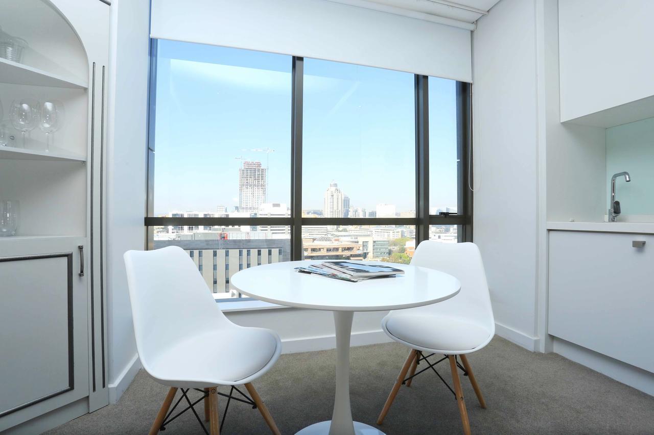 Sandton Skye Apartments Экстерьер фото